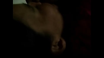 Bhabhi Desi Yang Liar Menggoda Dan Mengisap Dengan Penuh Gairah