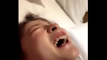 Pasangan Muda Tiongkok Bercinta Hingga Mengencingi Satu Sama Lain, Berlangganan Untuk Video Panas Tiap Hari