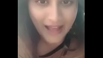 Desi India Yang Menggoda Dengan Payudara Montok Dan Pantat Seksi