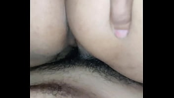 Sobrang Basa Na Naman Ang Puke Ko, Swerte At Nandito Ang Stepson Ko. Sa Kanyang Malaking Titi Muna Ako Sasabay