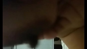 Adik Perempuan Nyepong Kontol Gede Di Live Bigo