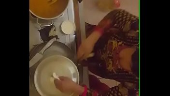 Tete Montok Tante Desi Yang Menggoda