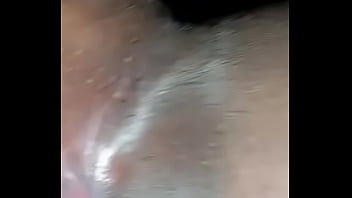 Pacar Gue Lagi Nelpon, Suaranya Bikin Nafsu