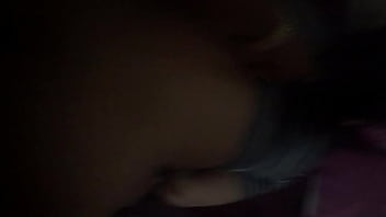 Gadis Asia Panas Melayani Pria Kulit Hitam Dengan Nafsu Yang Membara