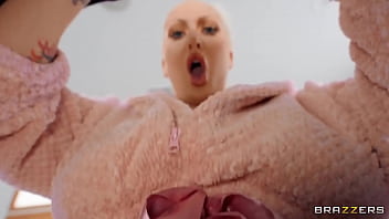 9 Xxx