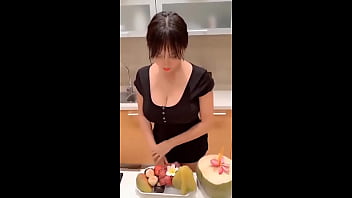 Em Gái Tàu, Nóng Bỏng Đến Mức Khó Cưỡng