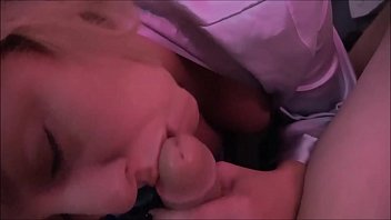 Ibu Dan Anak Tiri Bersiap Tidur – Brianna Beach – Ibu Yang Didahulukan – Cuplikan
