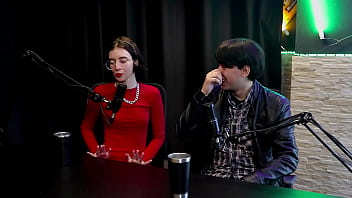 Curtia Se Exibir Bem Novinha, A Pandemia Jogou Mulheres No Pornô, Contou Pra Mãe, E Quando Vendeu Seu Primeiro Nude… – Yastrixx & Dixon (watch On: Sheer/red)
