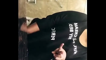 Ngentot Om Om