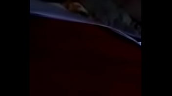 Bicara Mesra Sambil Merangsang Diri Sendiri