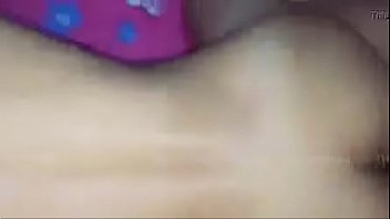 Gadis Tionghoa Menggoda Dengan Aura Sensualnya