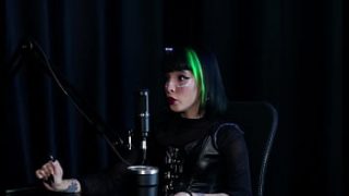 Dihujat Karena Bisnis Bokep, Dipanggil Kepala Sekolah Gara-gara Video Mesum Bocor, Tumbang Perawan Di Ranjang Ibunya Sendiri – Carol Rhcp (sheer/red)
