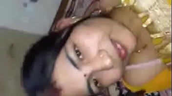 Gadis India Yang Menggoda Dengan Pesona Eksotisnya