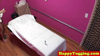 Pijat Plus Ekstra Di Spa Asia, Tangan Nakal Merayu Batang Keras