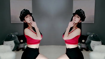 Cô Gái Trung Quốc đắm Mình Trong Cuộc Mây Mưa Trên Bãi Biển