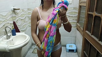 Mera Saas Ka Pati Ek Kutta Nikla, Usne Meri Chudai Ki, Mere Bade Boobs Choos Liye, Main Bas Chillati Rahi