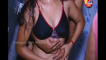 Desi Pasangan Mesum Di Kamar Mandi – Adegan Panas Pacar Dan Kekasih Di Toilet – Film Hindi Dewasa 2016