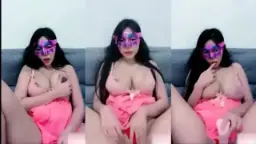 Mengangkang Di Atas Toge, Ruby Yuriko Ozawa Menggoda Dengan Omek Yang Menggairahkan
