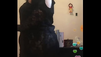 Nenek Genit Pamer Tubuh Di Live Bigo