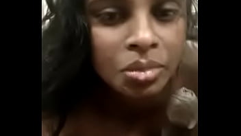 Desi Bhabhi Yang Haus, Menyesap Dan Menelan Cairan Lelaki Hingga Tuntas