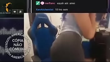 Gostosa Exibindo Tudo Na Live