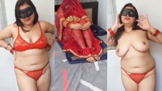 Bhabhi Panas Membuka Sari Perlahan Di Depan Adik Ipar Yang Menggoda