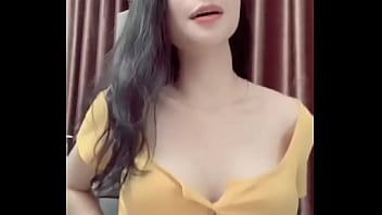 Màn Trình Diễn Bigo Live Khoe Nhũ Hoa Nóng Bỏng Khó Cưỡng