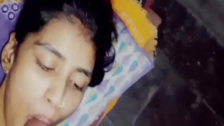 Kekasihku Menghisap Batangku Dalam Video Mms Yang Menggoda