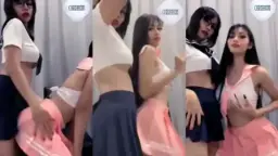 Live Streaming Cosplay Abg Jepang: Aksi Panas Dua Siswi Di Luluspark