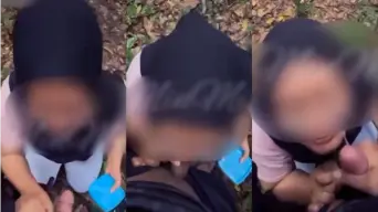 Gadis Berhijab Dihardik Untuk Menghisap Kontol Di Tempat Terbuka