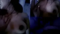 Gadis Sma Tampan Menggoda Dalam Adegan Panas