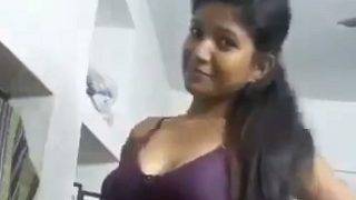 Video Panas Bugil Solo Cewek India