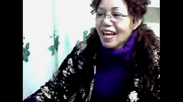 Mature Tante China Menggoda Di Depan Webcam