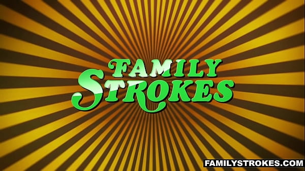 Ayah Tiriku Menancapkan Kontolnya Ke Dalam Liang Basah Karlie Brooks