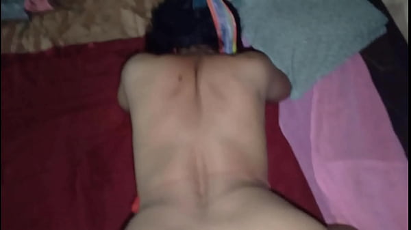 Kakak Ipar Desi Dan Adik Ipar India Beradegan Panas Di Ranjang