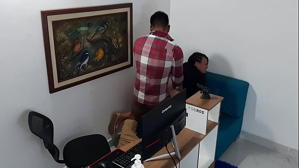 Mengebiri Adik Tiriku Dengan Gaya Doggy Yang Liar