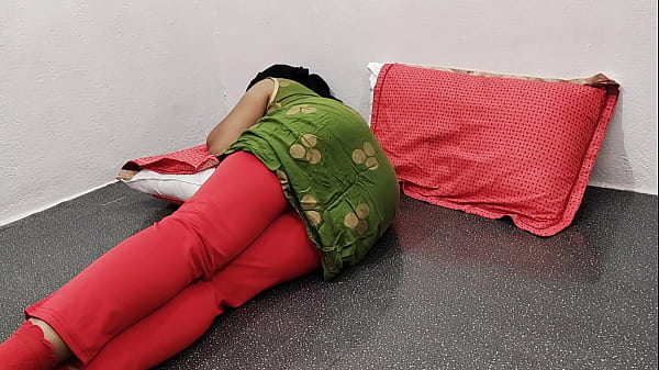 Pertama Kali Dubur Istri Hindi Bercinta Romantis