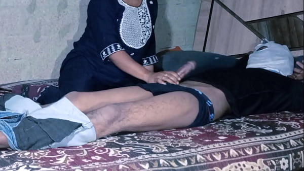 Bhabhi Ko Ghar Mein Raat Bhar Zor Zor Se Choda, Step Sister Ki Mast Chudai Ka Maza.