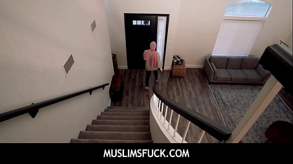 Kencan Buta Dengan Hijabers Yang Menggairahkan