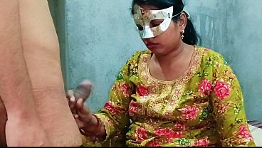 Video Panas Desi Bhabhi Doggy Style, Suara Erotis Hindi Bikin Greget