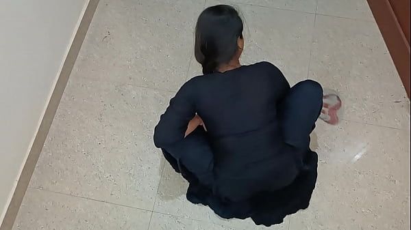 Pembantu India Seksi Digituin Majikan Sampai Meraung-raung, Suara Desahan Seru Jelas Banget!