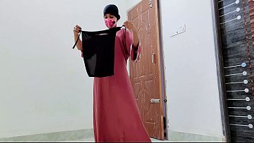 Nafsu Membara Ibu Tiri Berjilbab Pada Anak Tirinya