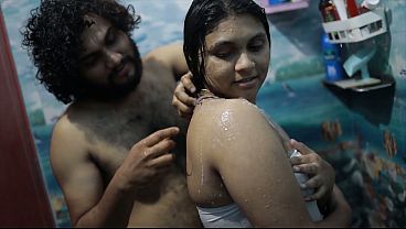 Ibu Tiri India Mandi Air Panas, Bikin Adikku Makin Liar.