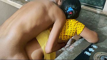Istri India Desi Ngentot Keras Dan Liar