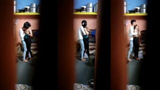 Istri Nakal Ketemu Tetangga Diam-diam, Video Desi Panas Bikin Ngilu
