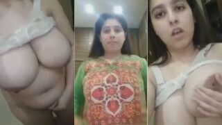 Video Cewek Montok Bugil Telanjang Di Depan Kamera, Sange Banget