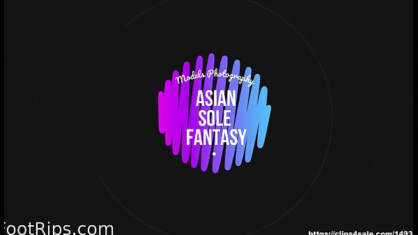 Kaki-kaki Asia Yang Bikin Liur Menetes, Siap Digarukin Dan Dijilat Pelan-pelan.