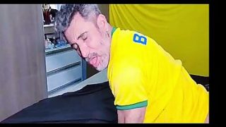 Arabe Vier Ke Brasil Dan Njilat Lubang Cintil Bapak Brasil Yang Gede (cuplikan Panas)