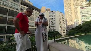 Chefe árabe Veio Pro Brasil Na Copa, Pegou As Putinhas Brasileiras No Hotel Com O Guia Turístico E Meteu Até O Cu Ficar Arrombado – Vídeo Completo No Red