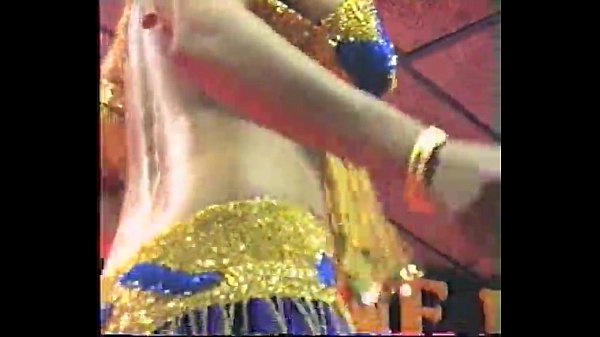Gadis India Goyang Pakai Cuma Tali, Bikin Ngiler